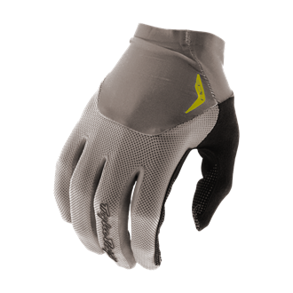 ACE GLOVE TIMBER